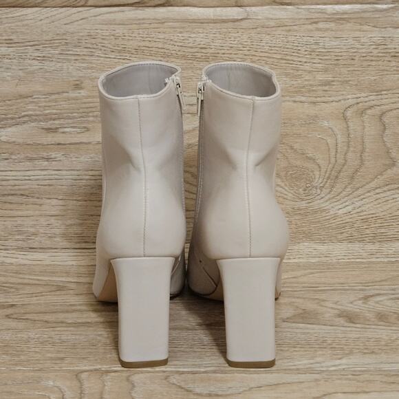 Madden Girl Ivory Bonnie Pointed Toe Block Heel Dress Booties Size 11 Boots - Picture 4 of 11